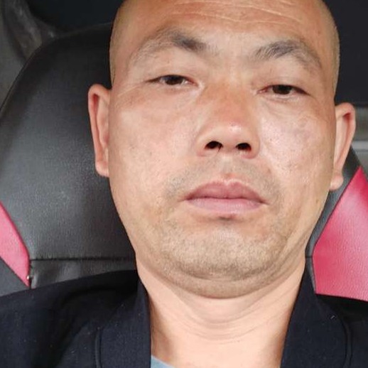 秦绍禄的照片