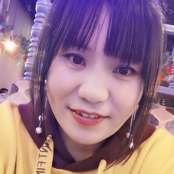 陈敏乐的照片