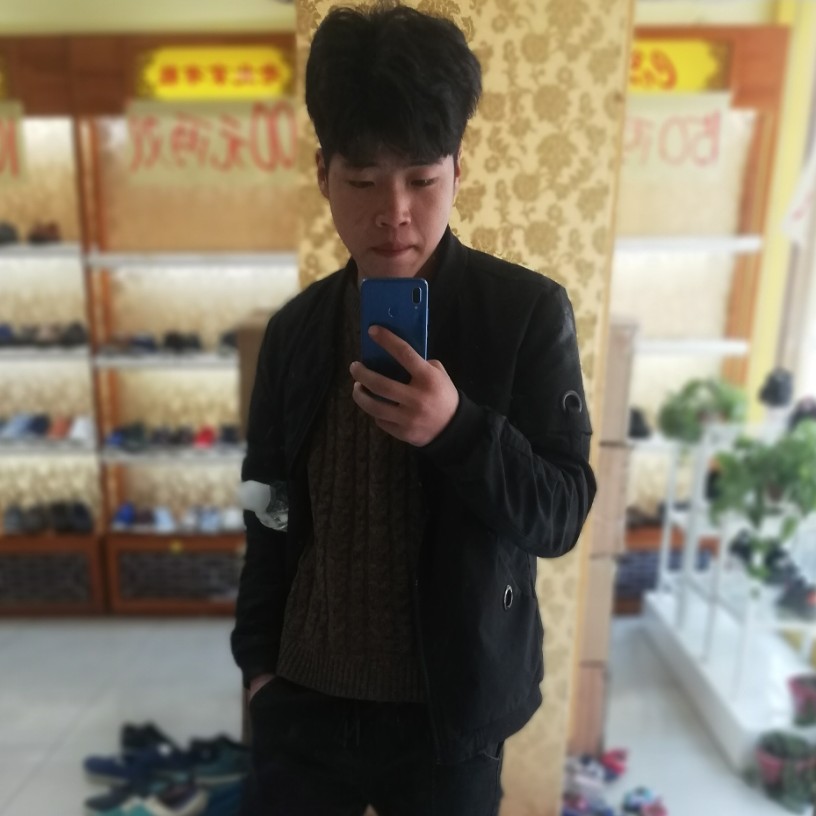 冉穆的照片