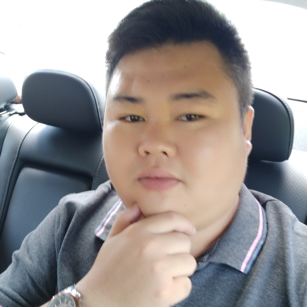 大船邂逅恬静的照片