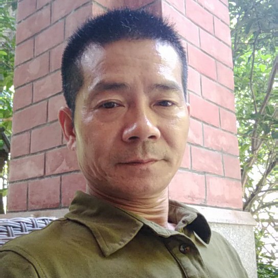 帅哥彼年的照片