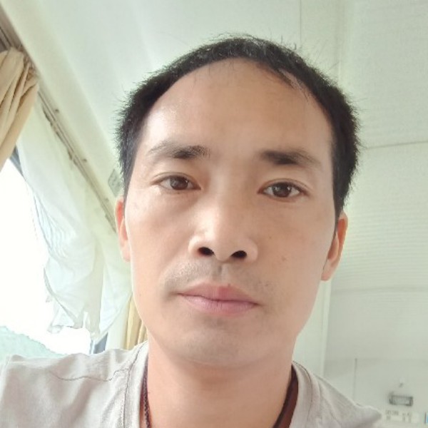 情殇泪了会撒娇的照片
