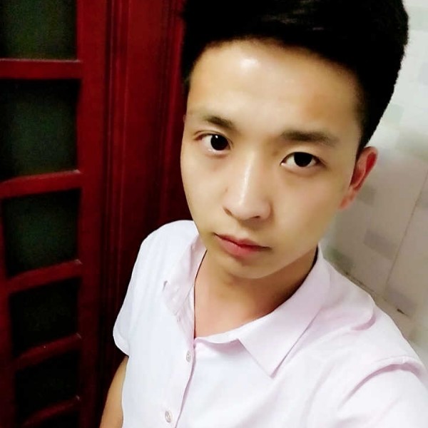 HY丶的照片