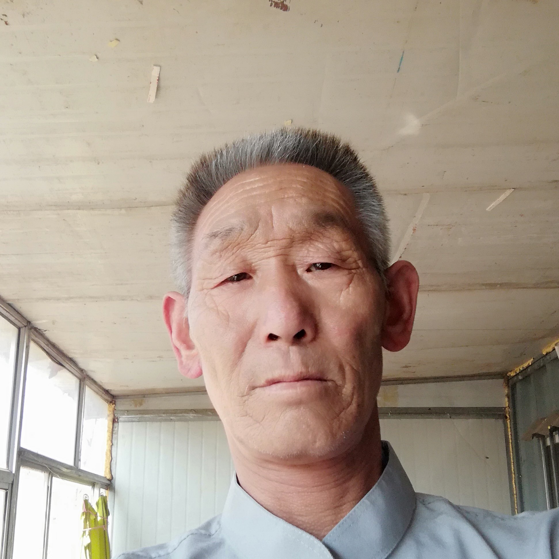 虚心踢大船的照片