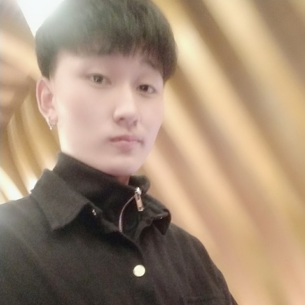 《小董先生》的照片