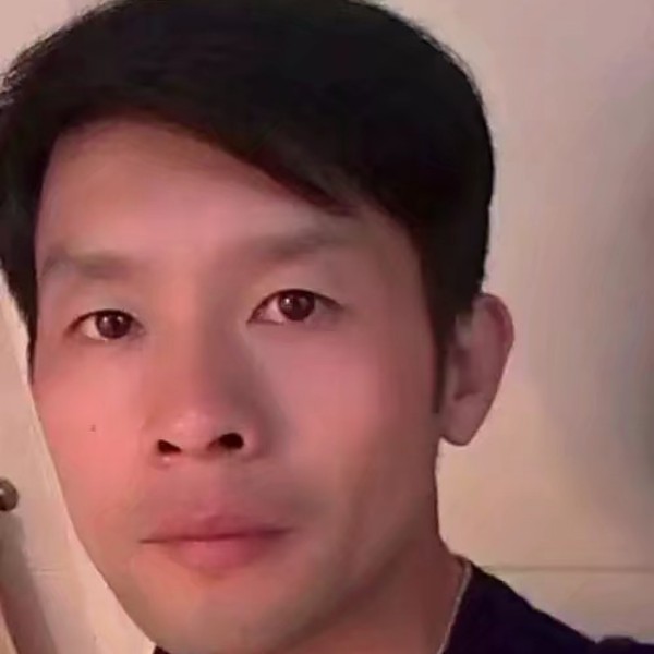 虎虎生威……的照片