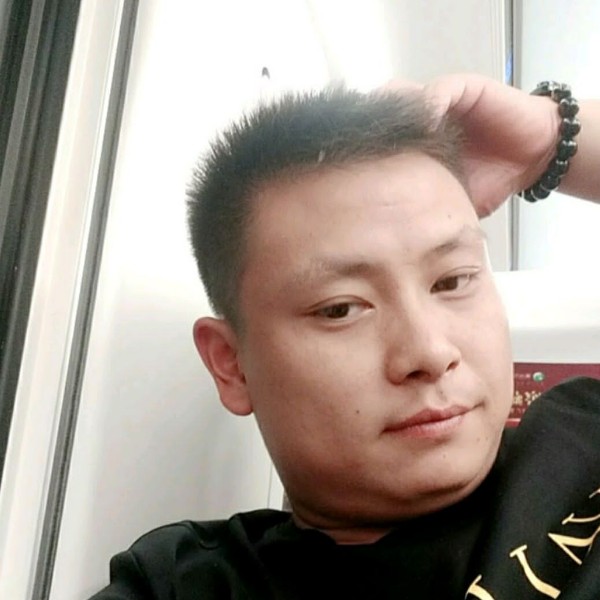 坚强等待绝影的照片