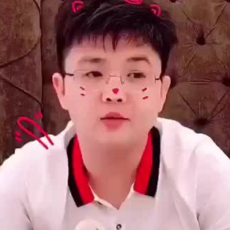 外星人小蔡的照片