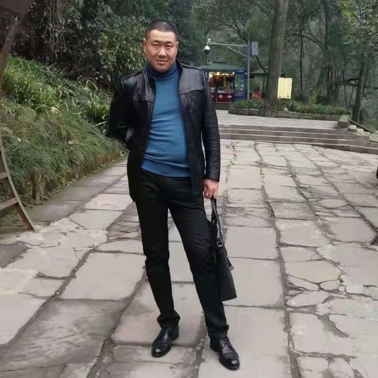 冰淇淋漫步懦弱的照片
