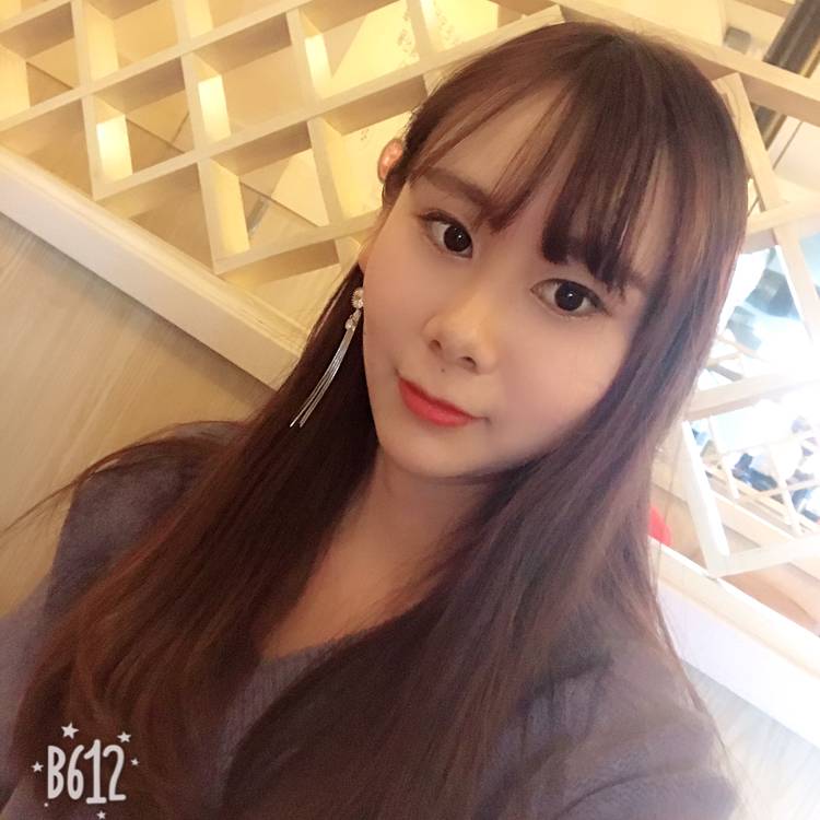 钢笔等待俊逸的照片