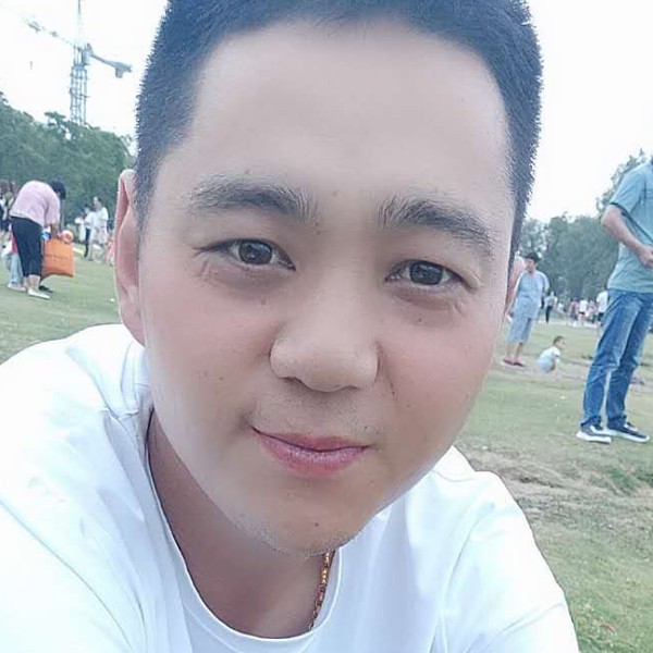 今生我来陪的照片
