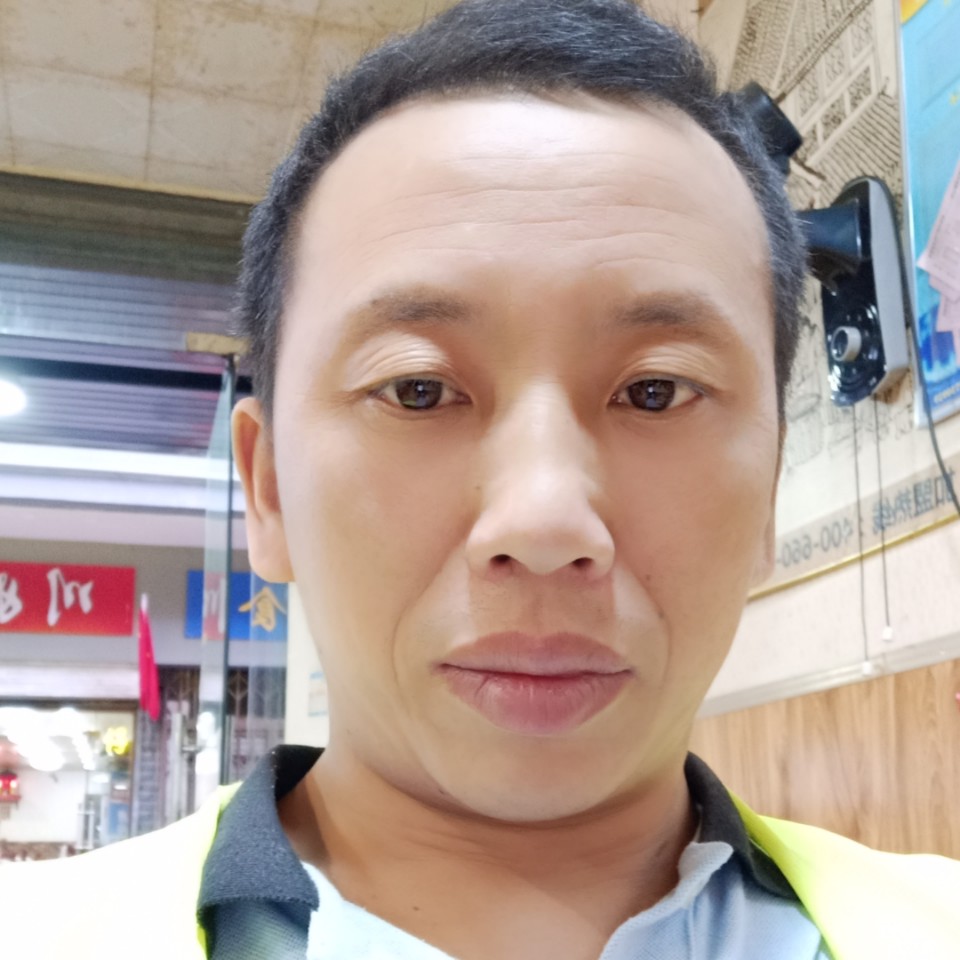 多情保卫星月的照片