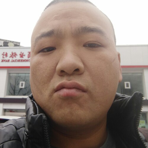 W的她你在哪里的照片