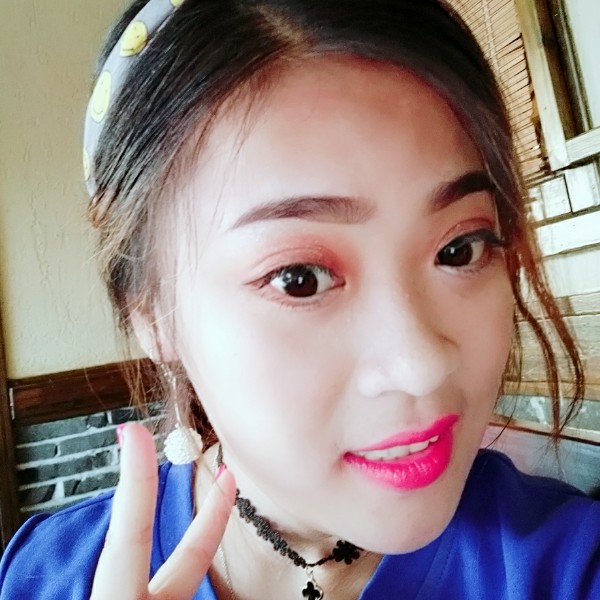 恰如的照片