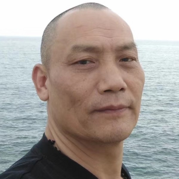 治新的照片