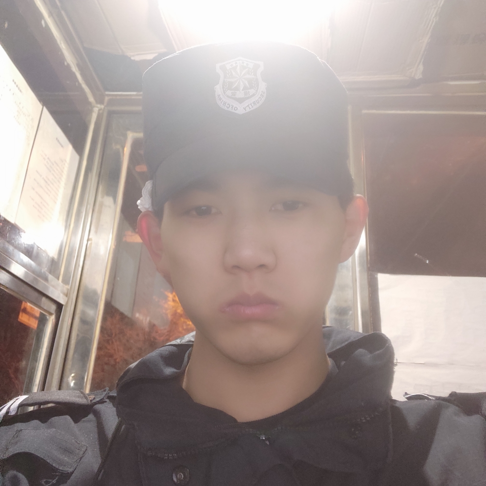 身影懵懂的照片