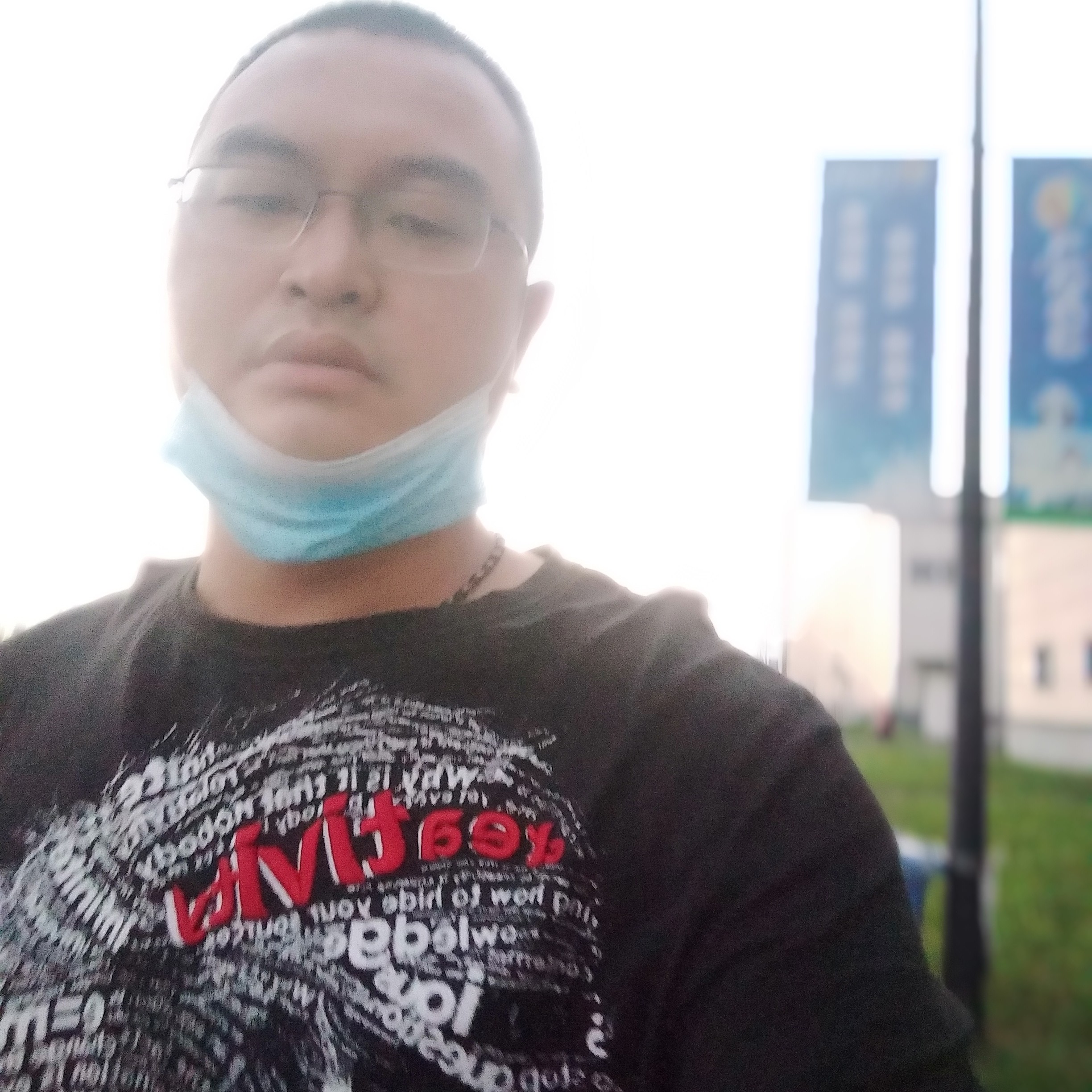 落寂冷月刀的照片