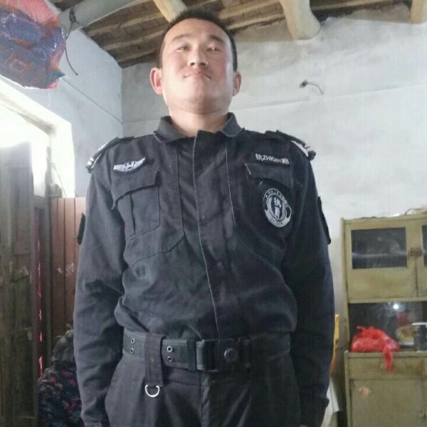 张乃须的照片