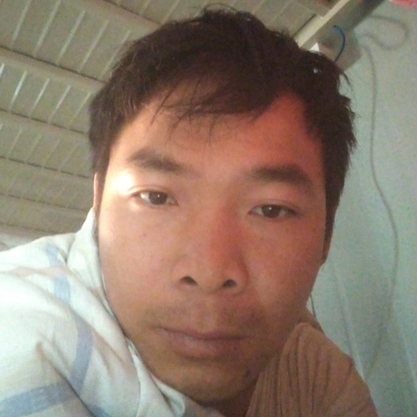 黎显的照片