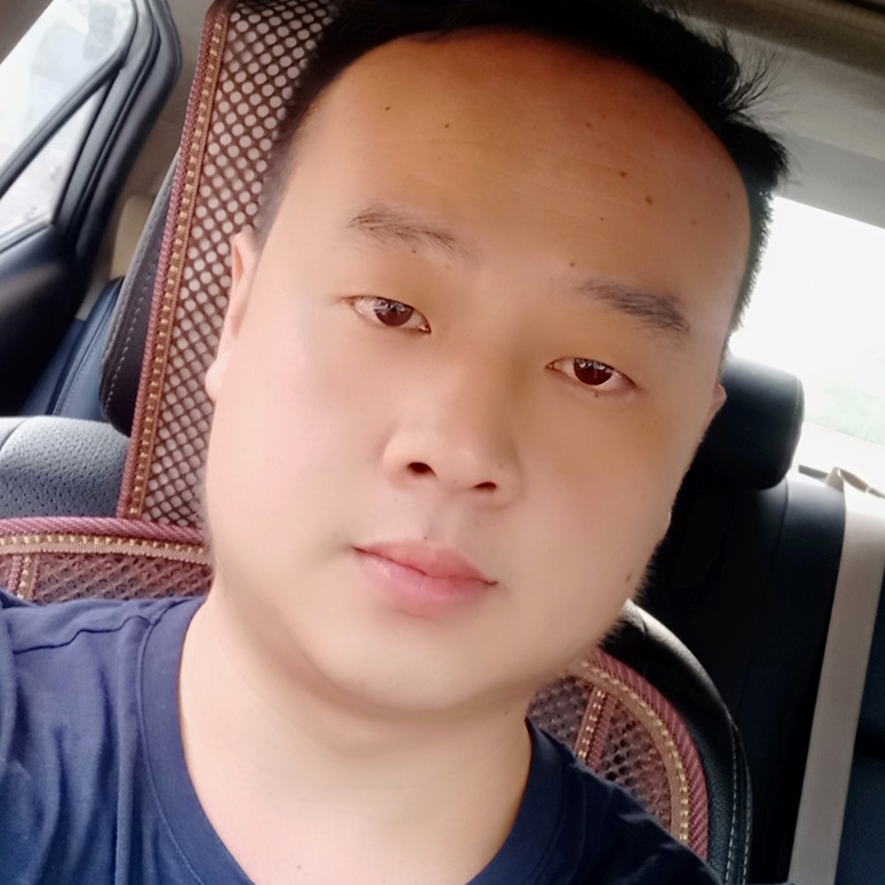 精明那秋月的照片
