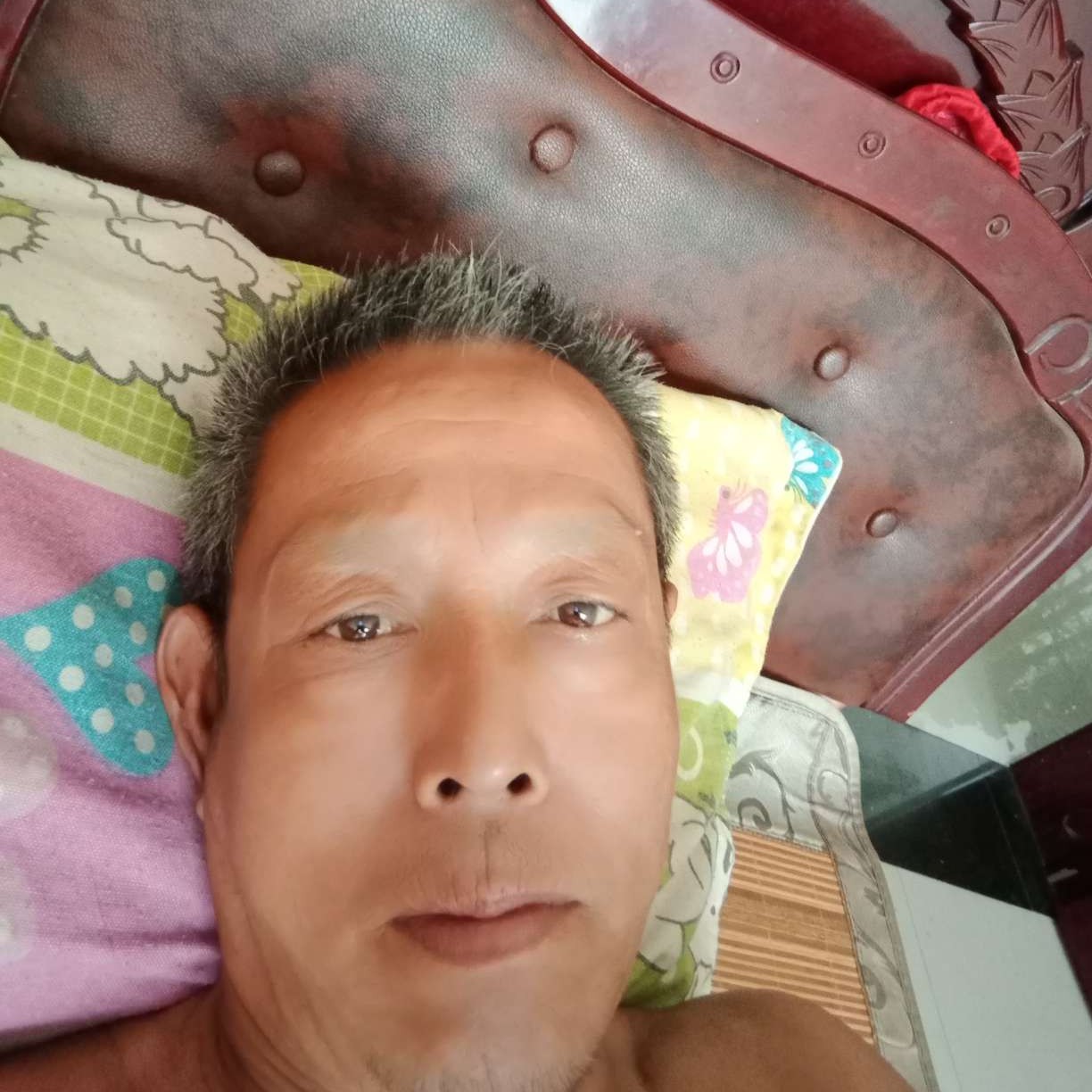 阔达向口红的照片