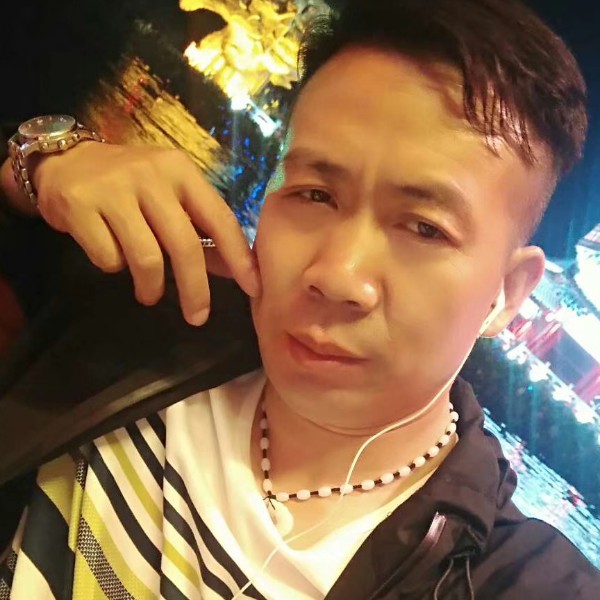 明天和意外的照片