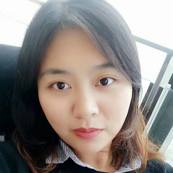 波妞儿的照片