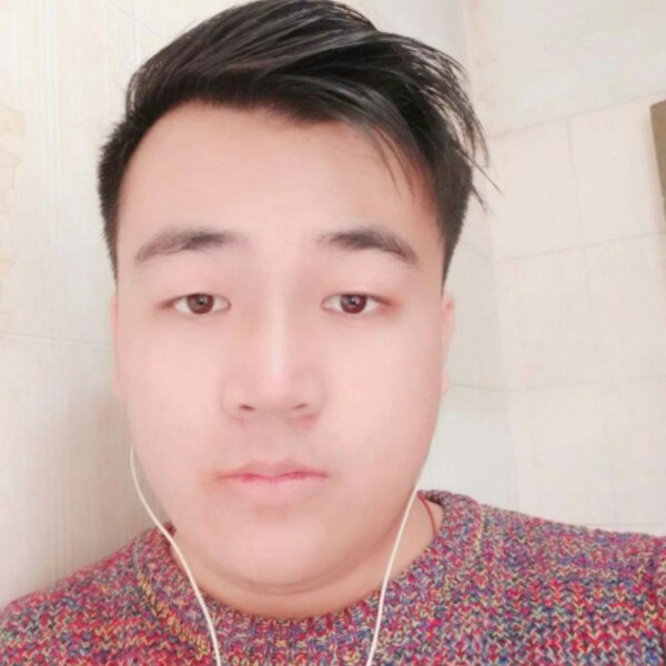 谭莹彬的照片