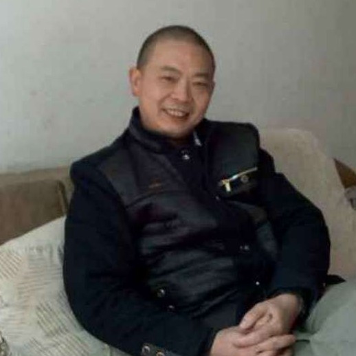 傻傻迎小熊猫的照片