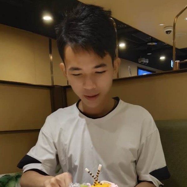 机灵倾心柚子的照片