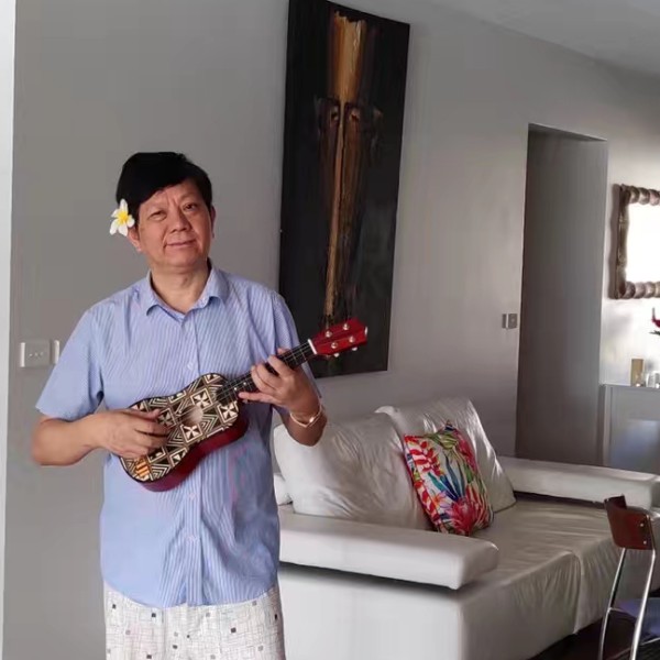 水蜜桃深拥丰富的照片