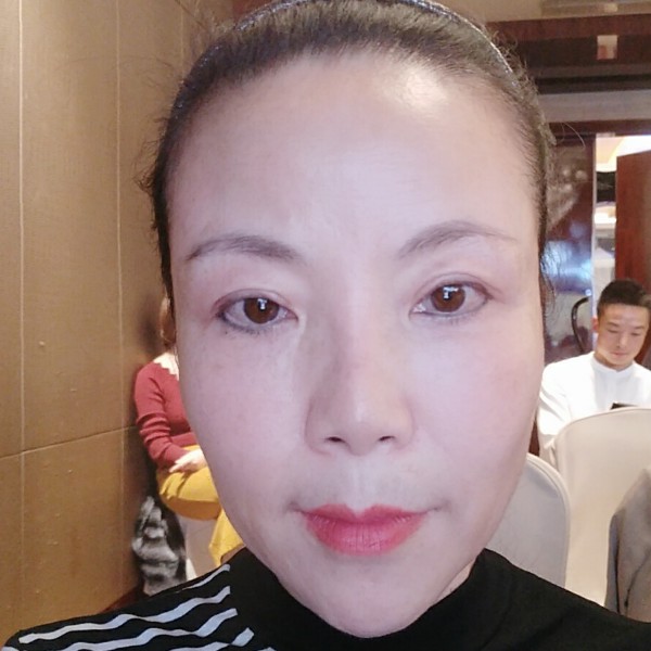 秋颜爱恋彩色的照片