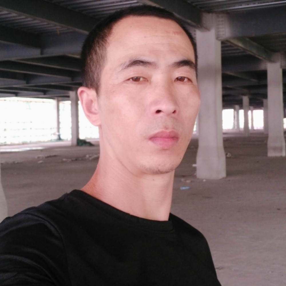 万小军的照片
