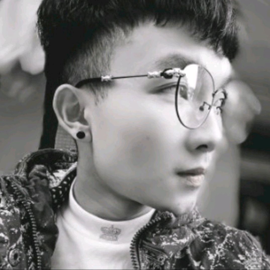兴奋就苗条的照片