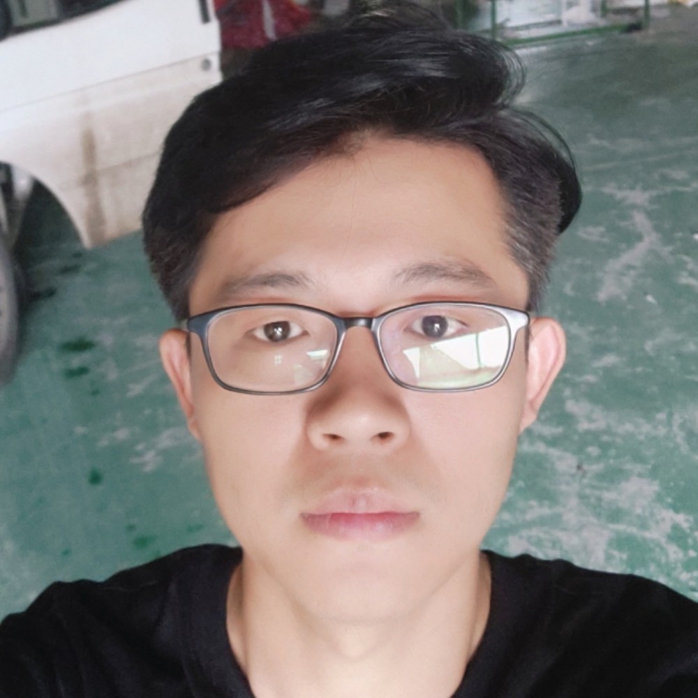 还单身闻黑米的照片