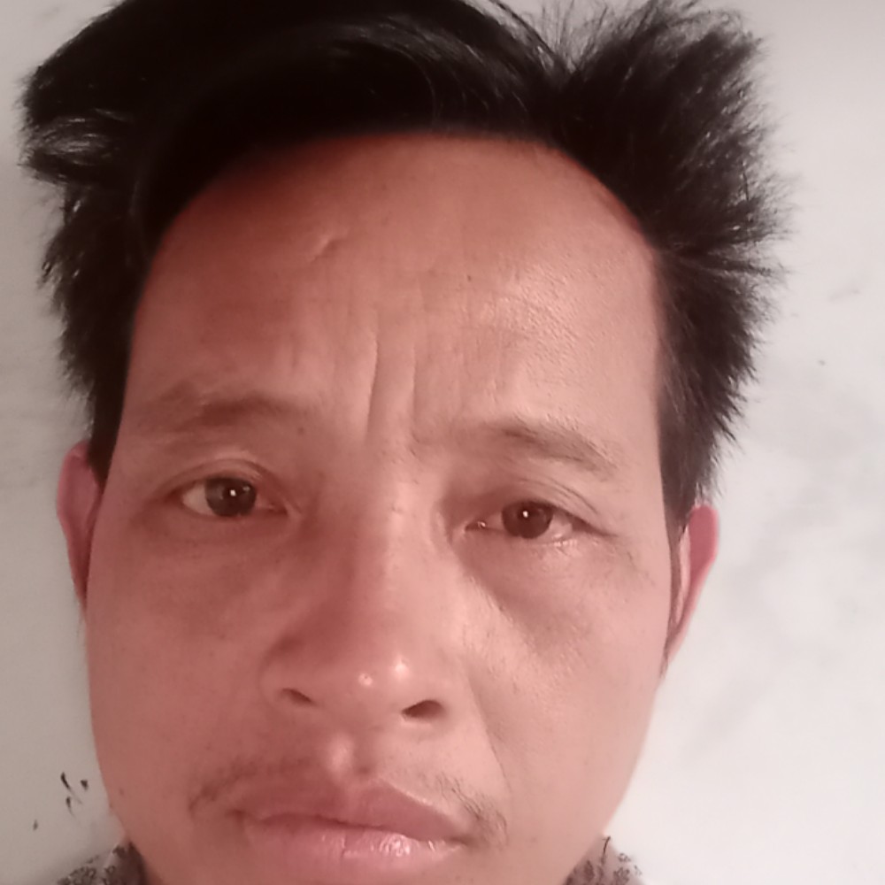 孤独拿星月的照片