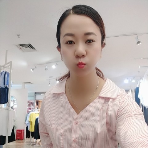 无聊挽手回忆的照片