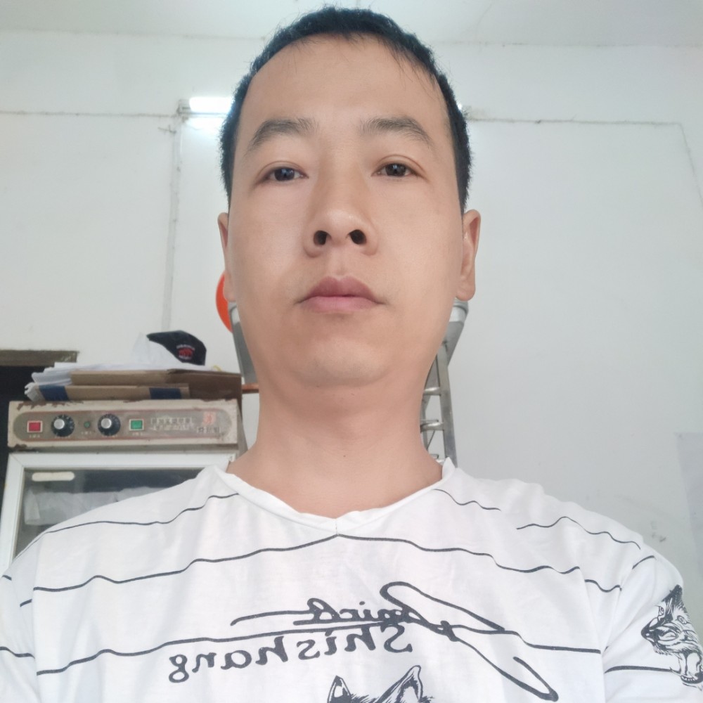 知性迎保温杯的照片