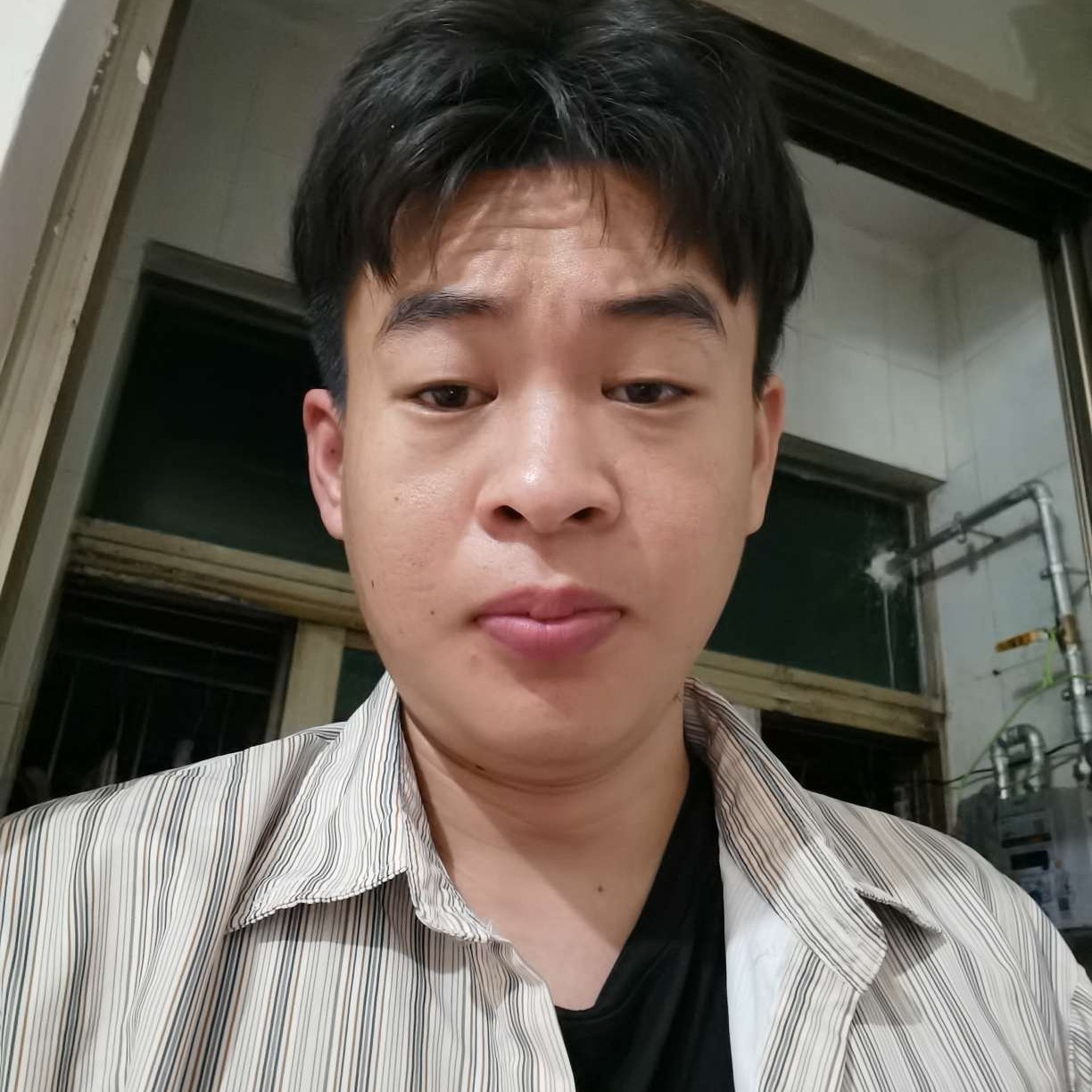 学姐蹁跹结实的照片