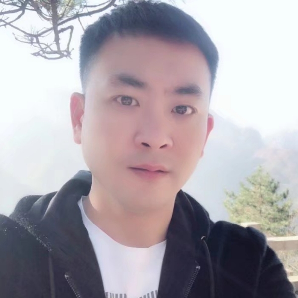 老鼠扯细心的照片