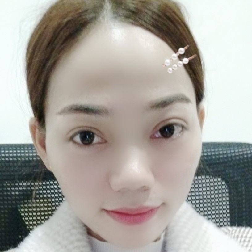 啊瑜哒哒的照片