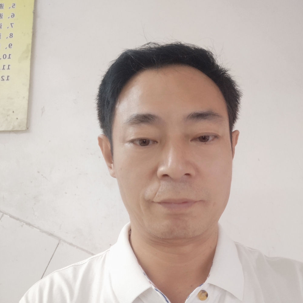 唐坚的照片