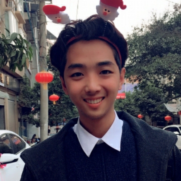 鹏鹏90后的照片