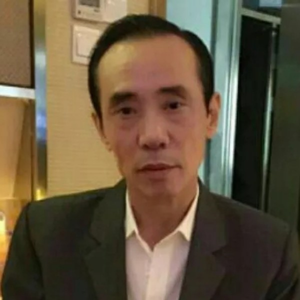 兴旺，争锋的照片