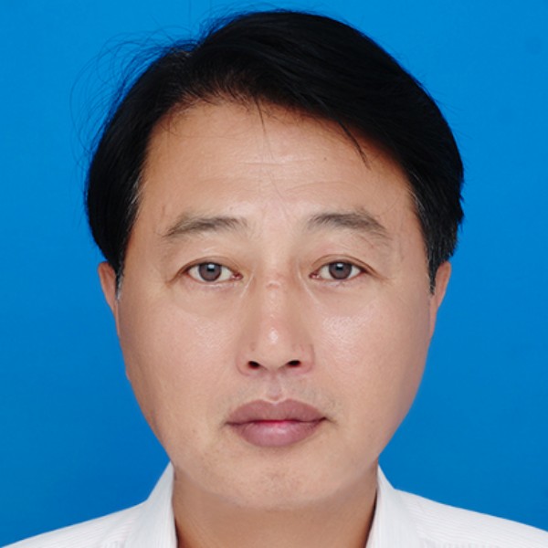 苗军的照片