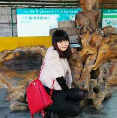 小丸子体贴的照片