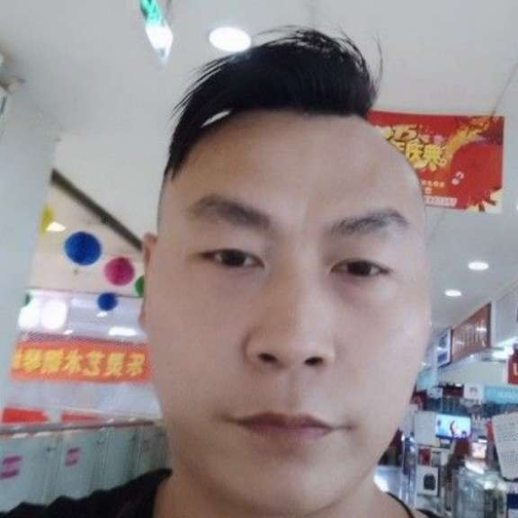 神勇钻石卢老师的照片