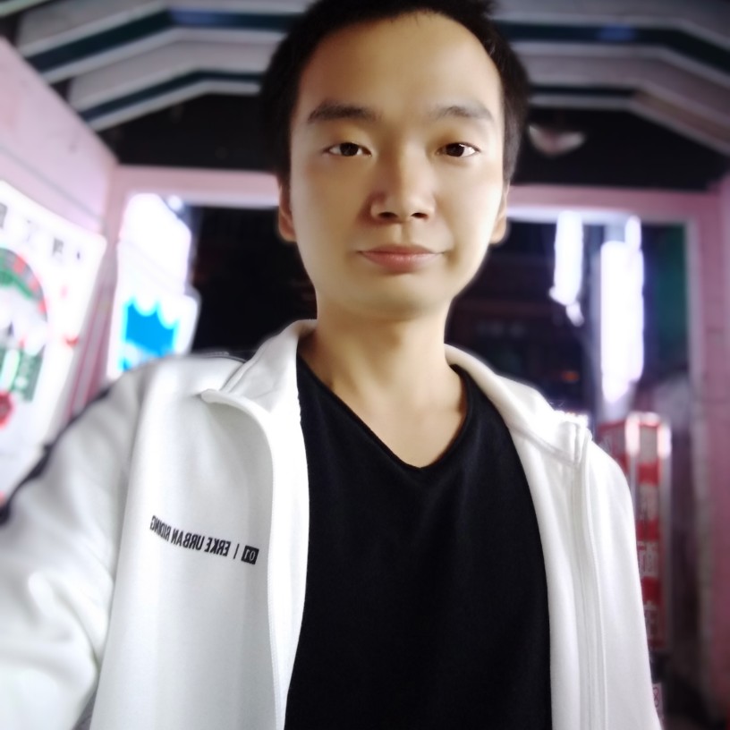 钢铁侠热心的照片
