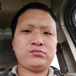 徐托的照片