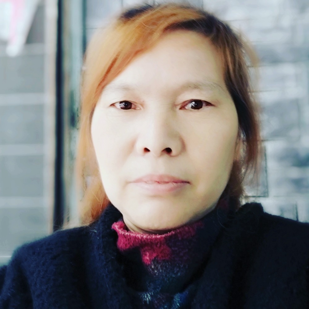 留胡子邂逅洛尘的照片